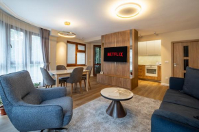 Daya 2BR Luxury Apartment